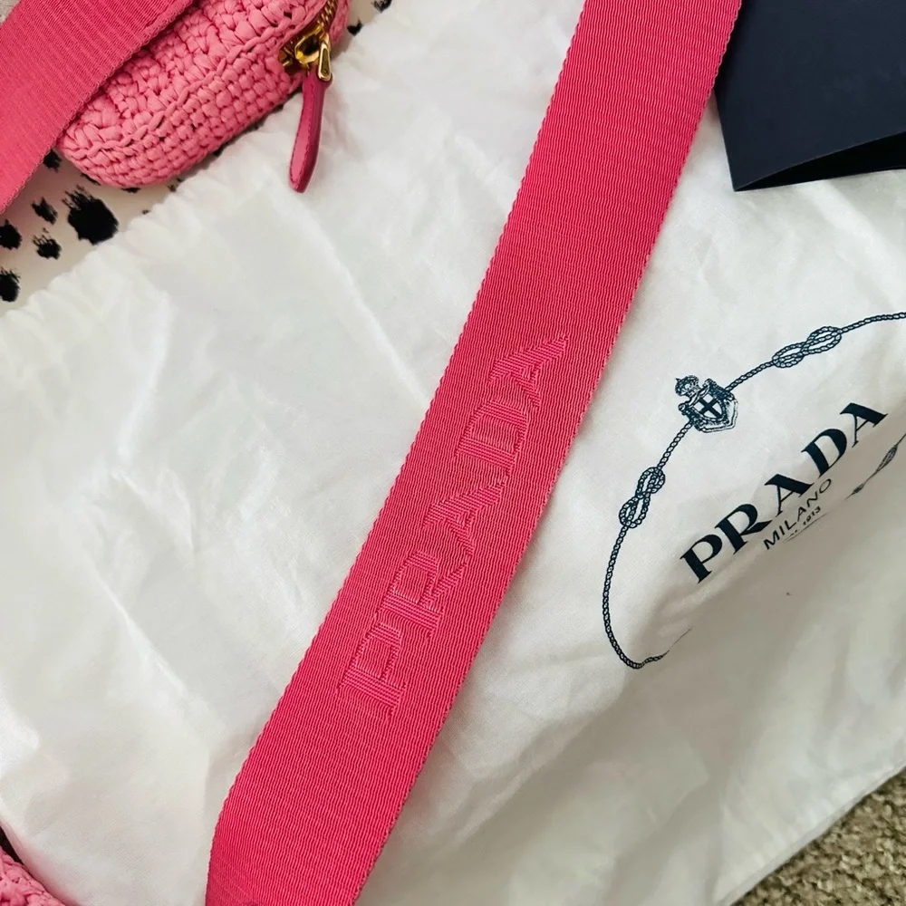 Prada Re-edition Pink Raffia - Picture 3 of 5